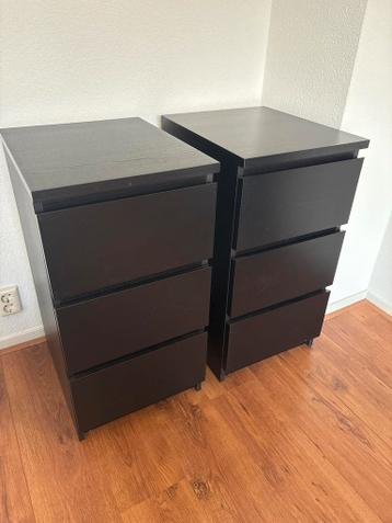2 IKEA Malm Nachtkastjes - Zwartbruin - afbeelding 1 2 IKEA Malm Nachtkastjes - Zwartbruin - afbeelding 1