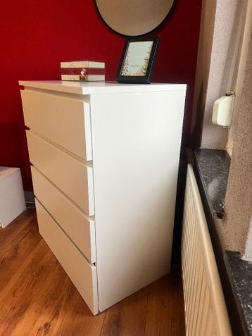 IKEA MALM ladekast wit – 4 lades (80x100 cm) - afbeelding 2 IKEA MALM ladekast wit – 4 lades (80x100 cm) - afbeelding 2