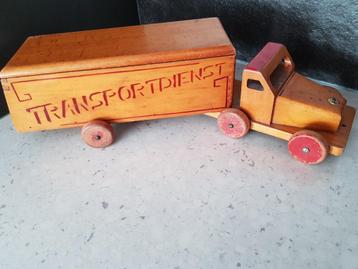 Nooitgedagt houten Vintage transportwagen met pin !