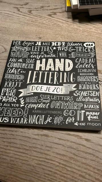 Karin Luttenberg - Handlettering doe je zo!