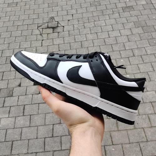 Nike Dunk Low Panda White Black maat 42.5, Kleding | Heren, Schoenen, Nieuw, Sneakers of Gympen, Zwart, Ophalen of Verzenden