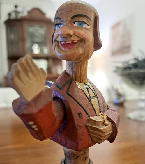 Hand Carved Anri Wood Bottle Stopper, Antiek en Kunst, Kunst | Beelden en Houtsnijwerken, Ophalen of Verzenden