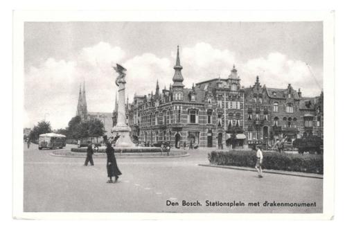 955987	Den Bosch	Stationsplein	Autobus	1959	Postzegel afgewe, Verzamelen, Ansichtkaarten | Nederland, Gelopen, Noord-Brabant, Ophalen of Verzenden