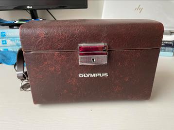 Olympus - retro cameracase (jaren ‘70)