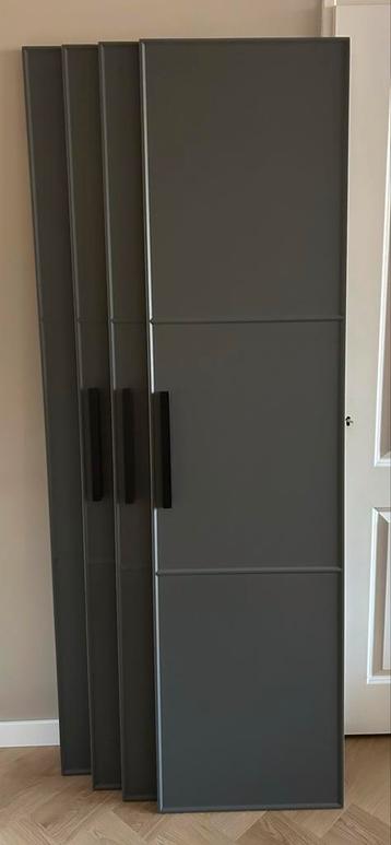 IKEA Pax Meraker deuren - 4st grijs - 50x195cm - afbeelding 1 IKEA Pax Meraker deuren - 4st grijs - 50x195cm - afbeelding 1