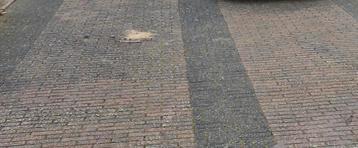 Gebruikte betonnen dikformaat klinkers 8 cm 0610758274