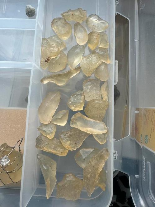 Lybian desert glas Libisch glas, Verzamelen, Mineralen en Fossielen, Ophalen of Verzenden