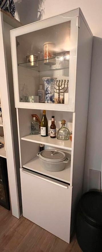 IKEA Besta vitrine Wandkast, Keukenkastje - afbeelding 2 IKEA Besta vitrine Wandkast, Keukenkastje - afbeelding 2