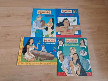 Disney pocahontas 4 kleurboek stickerboek speelboek