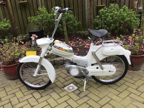 Puch  vs 50 L  kikkerbek bouwjaar 1971, Fietsen en Brommers, Brommers | Puch, Zo goed als nieuw, Overige modellen, Maximaal 45 km/u