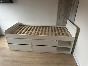 Ikea Släkt bedframe 90 x 200 wit - afbeelding 2 Ikea Släkt bedframe 90 x 200 wit - afbeelding 2