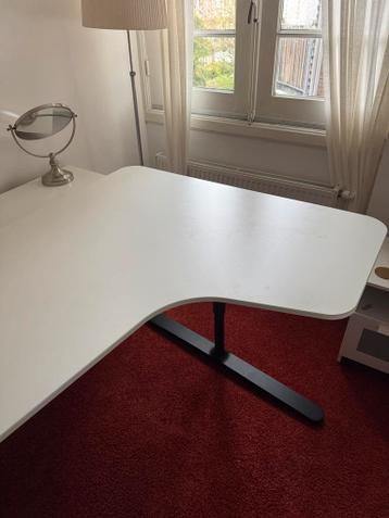 IKEA BEKANT Hoekbureau Links - Wit/Zwart - afbeelding 4 IKEA BEKANT Hoekbureau Links - Wit/Zwart - afbeelding 4