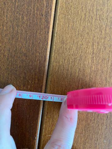 IKEA Hoekbureau - Ruimtebesparend en Praktisch! - afbeelding 2 IKEA Hoekbureau - Ruimtebesparend en Praktisch! - afbeelding 2