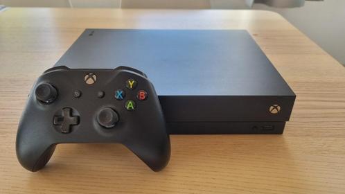 Xbox One X 1TB - Compleet met controller, Spelcomputers en Games, Spelcomputers | Xbox One, Zo goed als nieuw, Xbox One X, 1 TB