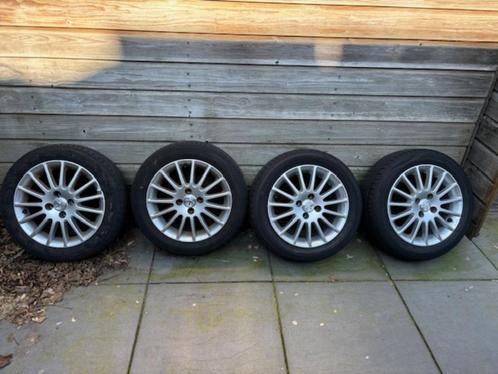 Originele Peugeot 107 Black & Zilver velgen, Auto-onderdelen, Banden en Velgen, Banden en Velgen, Zomerbanden, 15 inch, 185 mm