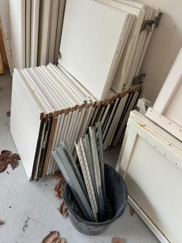 Lundia grote wandkast + middelgrote kast - afbeelding 12 Lundia grote wandkast + middelgrote kast - afbeelding 12