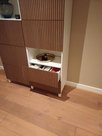 Ikea Besta Kast wit met bruine panelen- Nieuwstaat! - afbeelding 3 Ikea Besta Kast wit met bruine panelen- Nieuwstaat! - afbeelding 3
