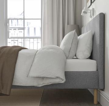 IKEA Bedframe 160x200 - Donkergrijs, incl. Lattenbodem - afbeelding 3 IKEA Bedframe 160x200 - Donkergrijs, incl. Lattenbodem - afbeelding 3