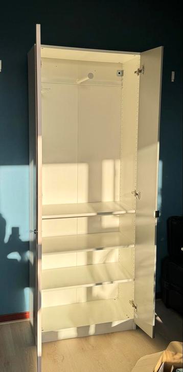 IKEA PAX kledingkast met spiegel - afbeelding 4 IKEA PAX kledingkast met spiegel - afbeelding 4