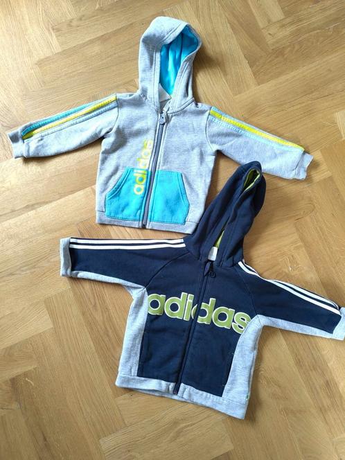 Adidas maat 80 12 maanden twee trainingsjack vesten met logo, Kinderen en Baby's, Babykleding | Maat 80, Zo goed als nieuw, Jongetje