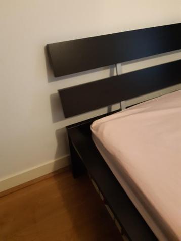 Stijlvol IKEA Bedframe met Hoofdbord, Matras, Lattenbodem... - afbeelding 4 Stijlvol IKEA Bedframe met Hoofdbord, Matras, Lattenbodem... - afbeelding 4