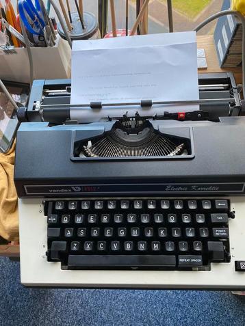 Vendex 4912 Electrische typemachine 