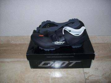 Nieuwe DMT DM6 MTB schoenen Zwart maat 46