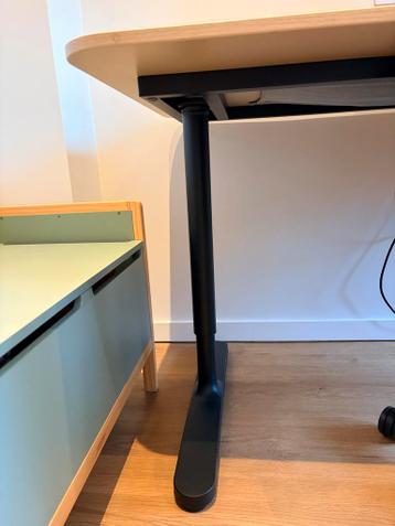 Ikea Bekant Zit/Sta Bureau 160x80 - Eiken Fineer - afbeelding 3 Ikea Bekant Zit/Sta Bureau 160x80 - Eiken Fineer - afbeelding 3