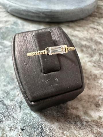 14k gouden nieuwe ring AFGEPRIJSD 