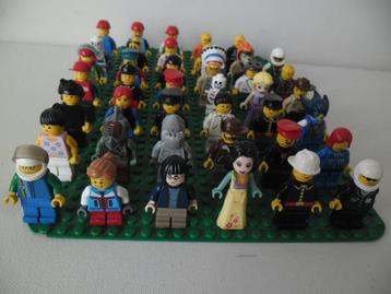 Lego Minifiguren/Poppetjes 41 stuks: Nieuw en Vintage