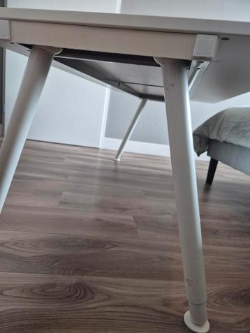 Wit IKEA GALANT bureau – niet meer verkrijgbaar in collectie - afbeelding 3 Wit IKEA GALANT bureau – niet meer verkrijgbaar in collectie - afbeelding 3