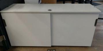 IKEA Galant Kast wit met slot Kantoor Opbergen - afbeelding 1 IKEA Galant Kast wit met slot Kantoor Opbergen - afbeelding 1