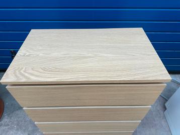 Ikea Malm ladekast met 4 lades eikenfineer - afbeelding 2 Ikea Malm ladekast met 4 lades eikenfineer - afbeelding 2