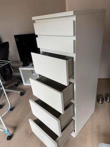 Ikea Malm 6 ladekast met spiegel - afbeelding 3 Ikea Malm 6 ladekast met spiegel - afbeelding 3