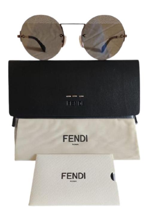 NIEUWE FENDI 100% org. zonnebril met etui, certificate etc., Sieraden, Tassen en Uiterlijk, Zonnebrillen en Brillen | Dames, Nieuw