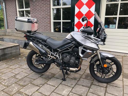 Triumph TIGER 800 XRT ABS (bj 2018), Motoren, Motoren | Triumph, Bedrijf, Toermotor, 3 cilinders