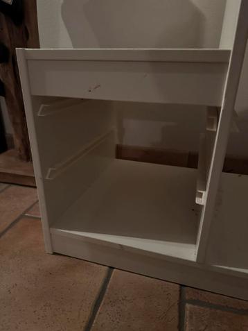 IKEA BESTÅ kasten – set van 3 (wit) - afbeelding 4 IKEA BESTÅ kasten – set van 3 (wit) - afbeelding 4