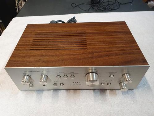 Akai AM-2200 .. 70,s Vintage versterker, Audio, Tv en Foto, Versterkers en Receivers, Gebruikt, Stereo, Minder dan 60 watt, Overige merken