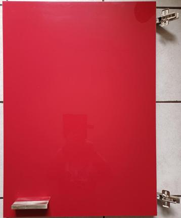 3 Ikea Faktum deuren/frontjes en paneel, rood hoogglans - afbeelding 3 3 Ikea Faktum deuren/frontjes en paneel, rood hoogglans - afbeelding 3
