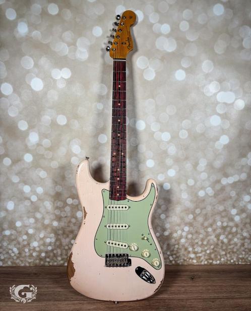 Fender Custom Shop Late 1962 Stratocaster Relic Super Faded, Muziek en Instrumenten, Snaarinstrumenten | Gitaren | Elektrisch
