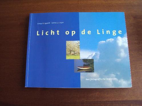 Licht op de Linge - Een fotografische impressie / rivier, Boeken, Kunst en Cultuur | Fotografie en Design, Zo goed als nieuw, Verzenden