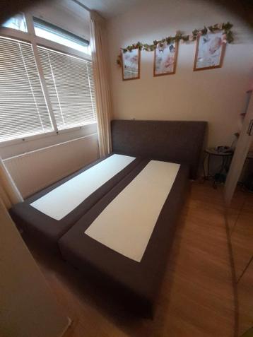 Gratis Boxspring 160x200 incl. hoofdbord, matras en topper