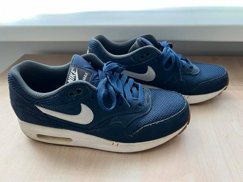 Nike air Max 1 blue navy light bone in org doos, Kleding | Heren, Schoenen, Zo goed als nieuw, Ophalen