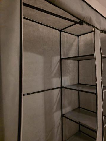 Kledingkast in prima staat - alleen ophalen - afbeelding 4 Kledingkast in prima staat - alleen ophalen - afbeelding 4