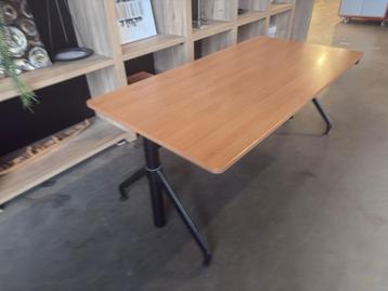 Werndl Electrische bureau 180x90xH65-110 cm, 10 stuks - afbeelding 13 Werndl Electrische bureau 180x90xH65-110 cm, 10 stuks - afbeelding 13