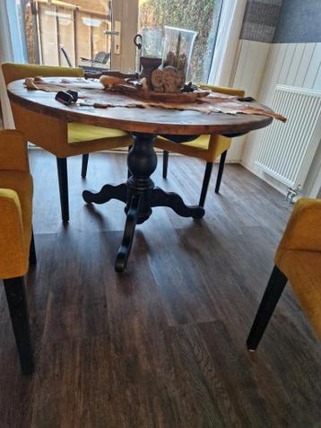 Ikea Kivik hoekbank, eethoek met 4 stoelen en hocker - afbeelding 4 Ikea Kivik hoekbank, eethoek met 4 stoelen en hocker - afbeelding 4