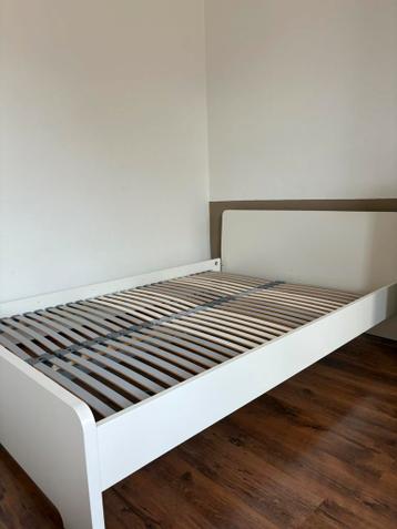 Bedframe Malm ikea 140x200 - afbeelding 1 Bedframe Malm ikea 140x200 - afbeelding 1