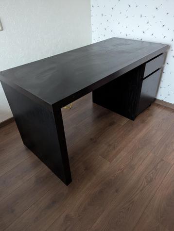 Bureau Malm - afbeelding 1 Bureau Malm - afbeelding 1