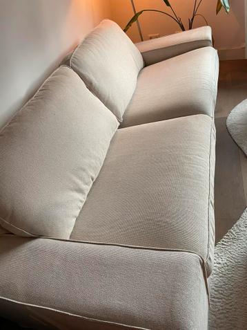 Beige IKEA KIVIK 3 zits bank - afbeelding 2 Beige IKEA KIVIK 3 zits bank - afbeelding 2