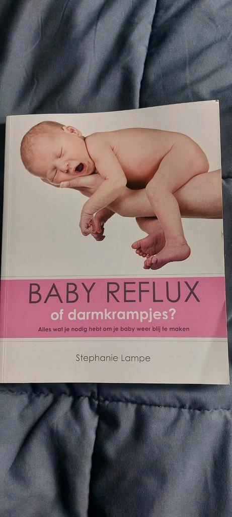 Stephanie Lampe - Baby reflux, Boeken, Kinderboeken | Baby's en Peuters, Zo goed als nieuw, Ophalen of Verzenden